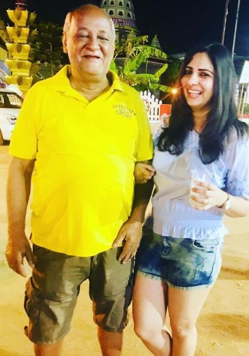 Sakshi Joshi with her father in law