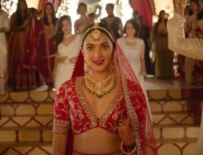 Actress Kiara Advani as Naina