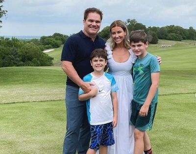 Stephanie Hollman with her kids and husband