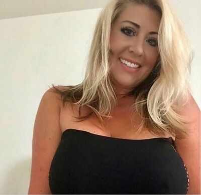 Who is Nita Marie? Wiki, Biography, Net worth, Age, Husband, Family