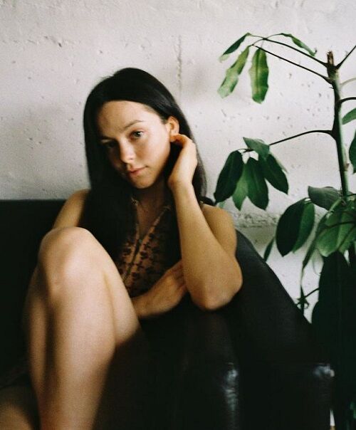 Tijan Marei graduated from Berlin University of the Arts