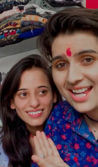 Ratan Chauhan and her friend