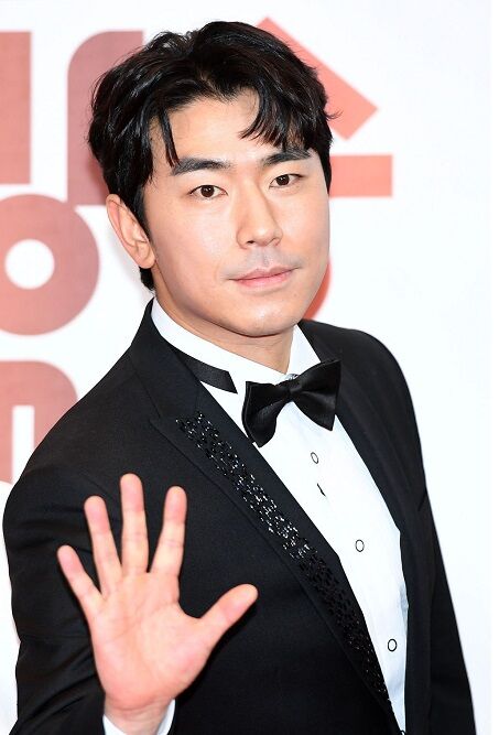 Seo Li Seung boyfriend Lee Si Eon