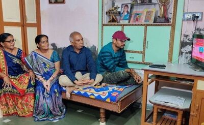 Bhavina Patel`s family members