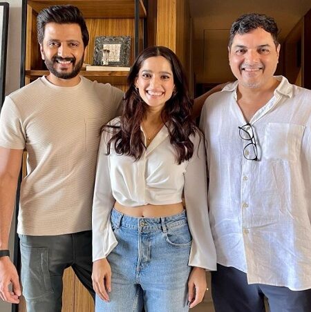 Priya Bapat Height, Weight & Physical Appearance