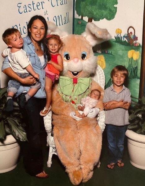Joanna Gaines and her kids