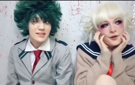 Yandere Freak with their friend