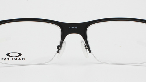 oakley1744