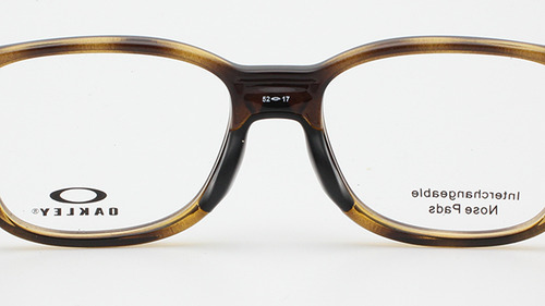 oakley1747