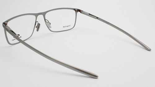 oakley2106