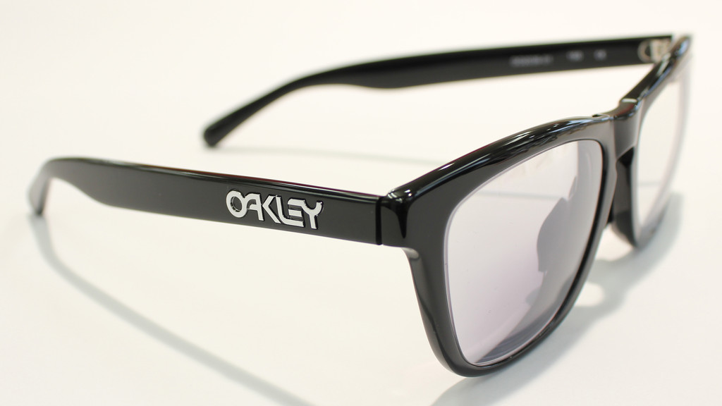 OAKLEY　オークリー　Frogskins LX グレー サングラス Frogskins OAKLEY オークリー フロッグスキン サングラス 偏光