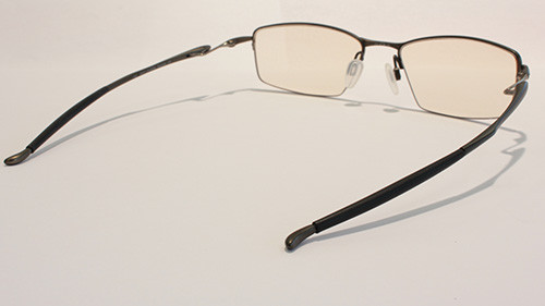 oakley1042