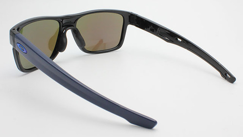 oakley1823