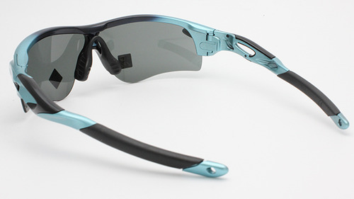 oakley2216