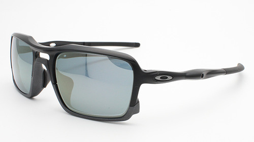 oakley2083