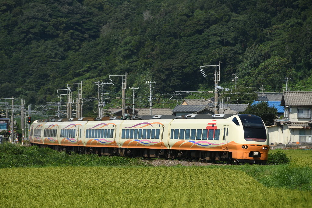 8月18日 Jr羽越本線 特急いなほ号の撮影 東海道線上り出発進行 旧上り本線出発進行ブログ