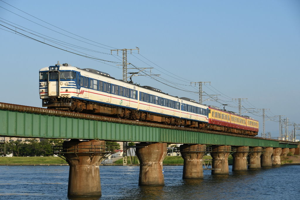 8月18日 Jr越後線156m 115系の撮影 山紫水明な景色を求め 8月18日 Jr越後線156m 115系の撮影 山紫水明な景色を求め