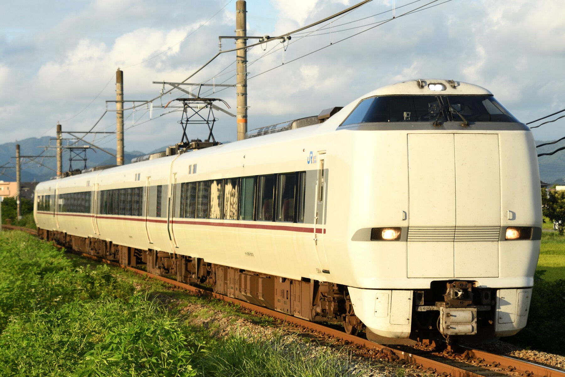 8月11日】JR山陰本線 キハ189系「特急はまかぜ6号」増結運転 : 山紫水