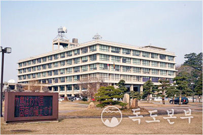62d718c4.jpg