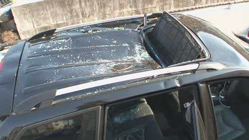 200904233_700
