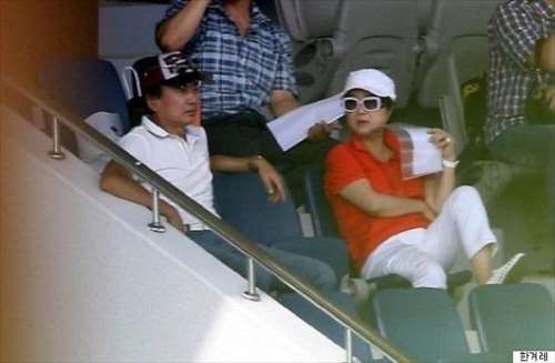 o-JUNG-AND-CHOI-570_R