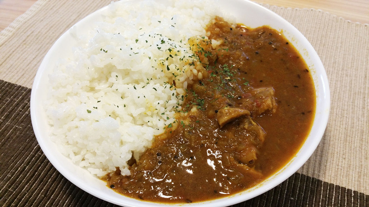 スパイスカレー回目 S B赤缶カレー粉を使ってみた 我が家のスパイスカレーな備忘録 スパイスカレー回目 S B赤缶カレー粉を使ってみた 我が家のスパイスカレーな備忘録
