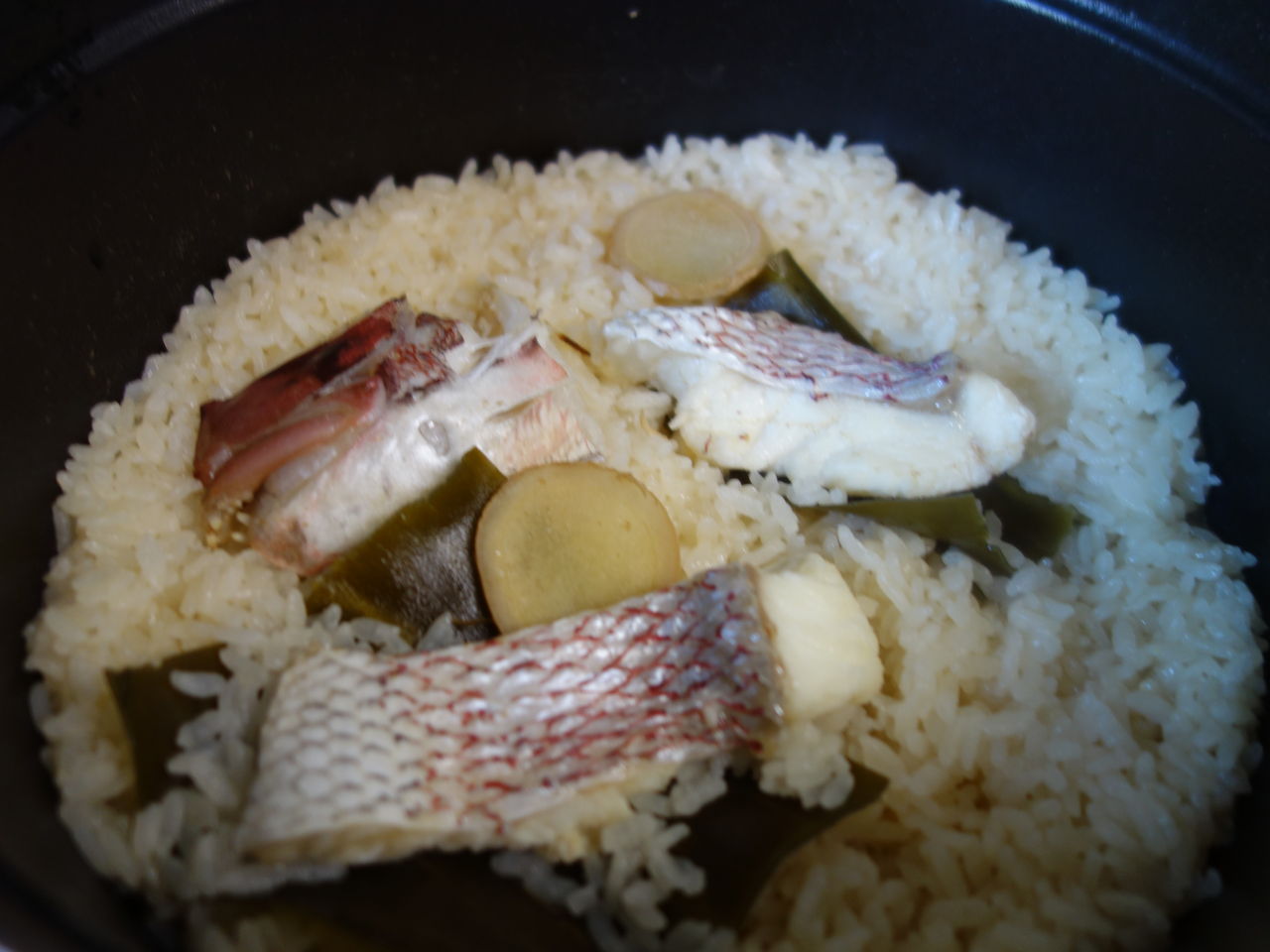 鯛のアラで 鯛めし 鯛の塩煮 Spicemagic195の料理ブログ