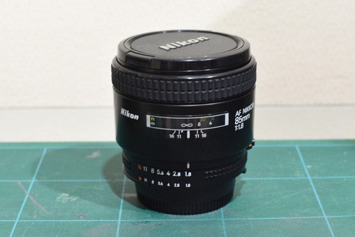 AF NIKKOR 85mm F1.8