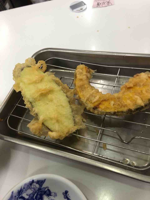 7C6CBD4F-DFCF-47A5-A1CF-BCD6935A5778