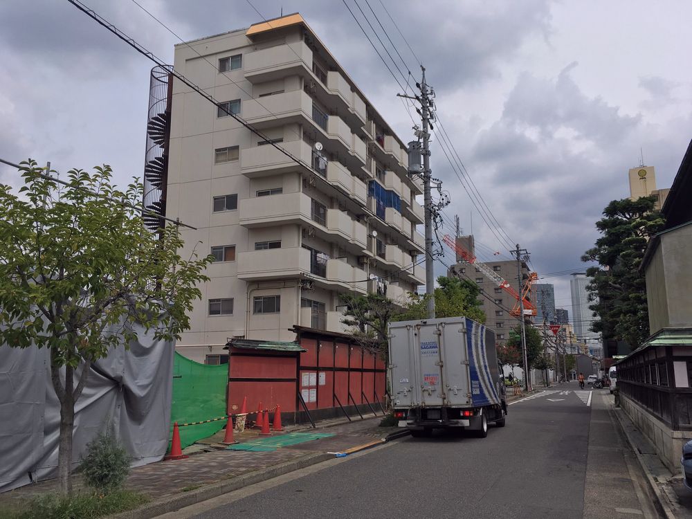 長くても 待てれば再び 自分の利 名古屋界隈諸々のできるまで