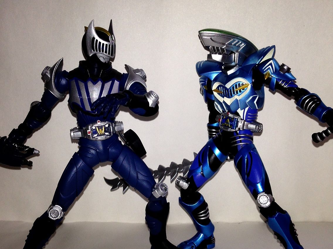S H Figuarts 仮面ライダーアビスで遊ぶ わたぶろぐ