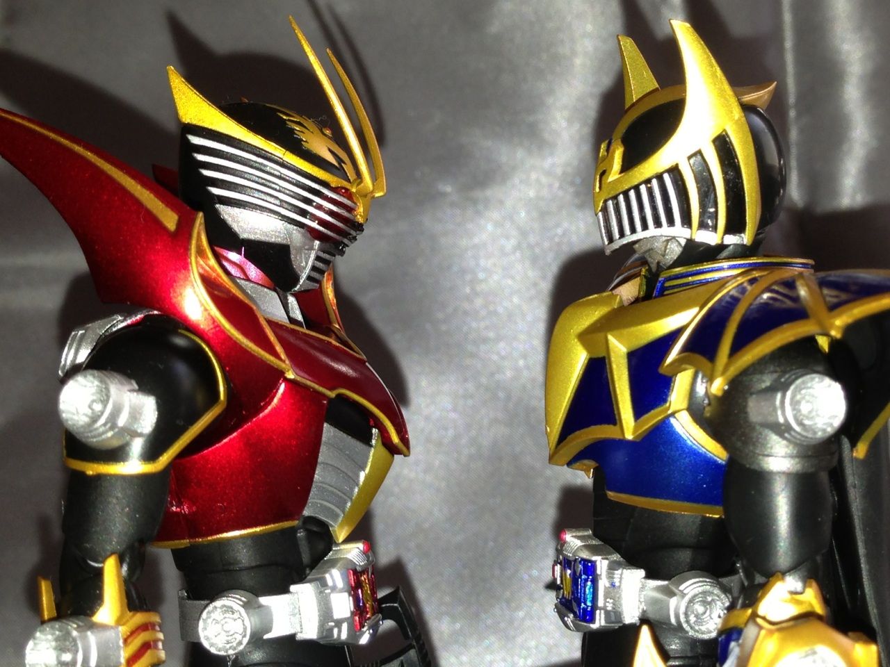 S H Figuarts 仮面ライダー龍騎サバイブ 比較レビュー わたぶろぐ