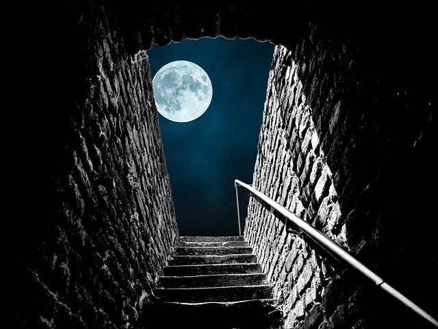 米津玄師 Moonlight 歌詞の意味 解釈 本物 偽物なんて本当にあるの 長文注意 スピタメウォッチング 米津玄師 Moonlight 歌詞の意味 解釈 本物 偽物なんて本当にあるの 長文注意 スピタメウォッチング
