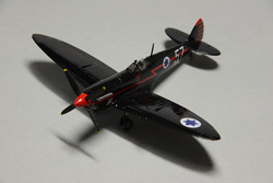 72_spitfire_mk9_03-05