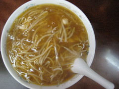 ��䥷����