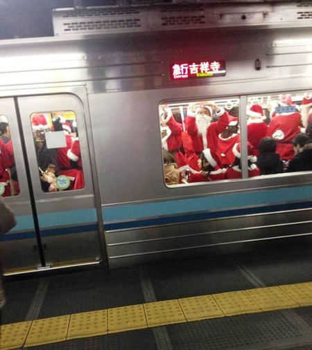 ���󥿤���