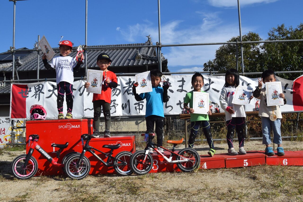 ����゚����゙ǯ�� (2)