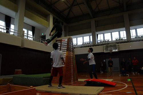 MAX_1370