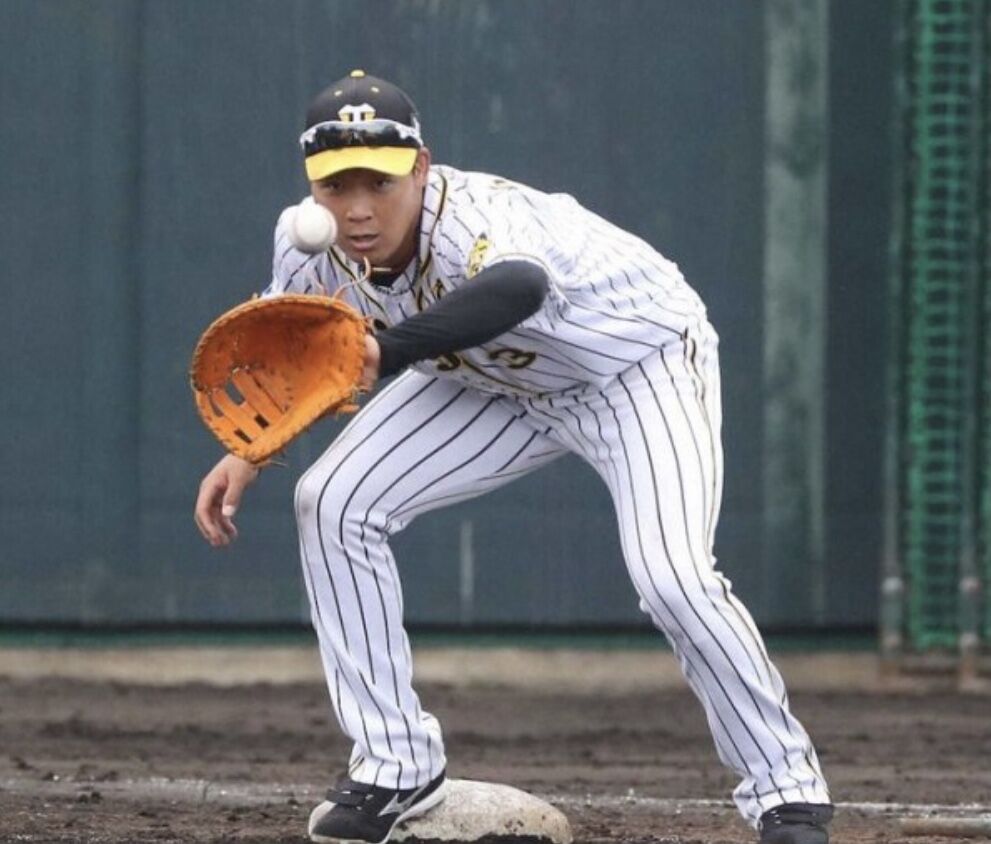 阪神大山悠輔さん ファーストの練習を始める スポーツ速報ちゃんねる 阪神大山悠輔さん ファーストの練習を始める スポーツ速報ちゃんねる