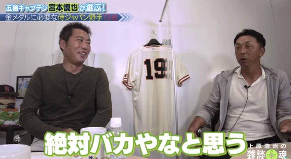 EF4DF953-301E-481C-BEED-71E8D7801DBB