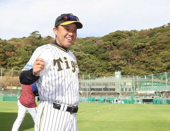 【阪神】岡田監督「盗塁、走塁は武器。打たなければ足を使いましょう」