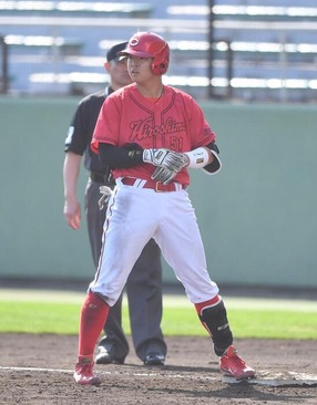 広島ドラ1ルーキー平川、今日も3安打w w w w w w w w w w w w w