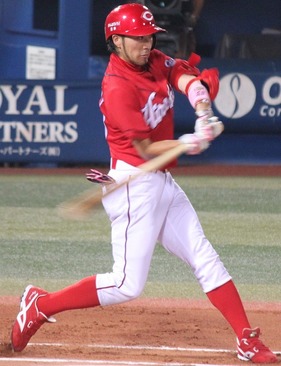 菊池涼介(2014).325 11本 58打点 188安打 43犠打