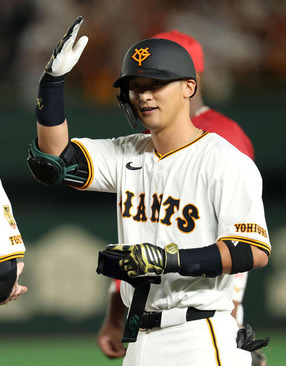 【巨人】吉川尚輝ようやく実戦復帰もアクシデント…3軍戦で負傷交代「持ってかれた」阿部監督