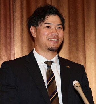 【朗報】阪神・佐藤輝明 5億円で阪神残留