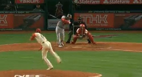 【動画】大谷翔平のスローカーブw w w w w w w w w w w w w w w w w w w w w w