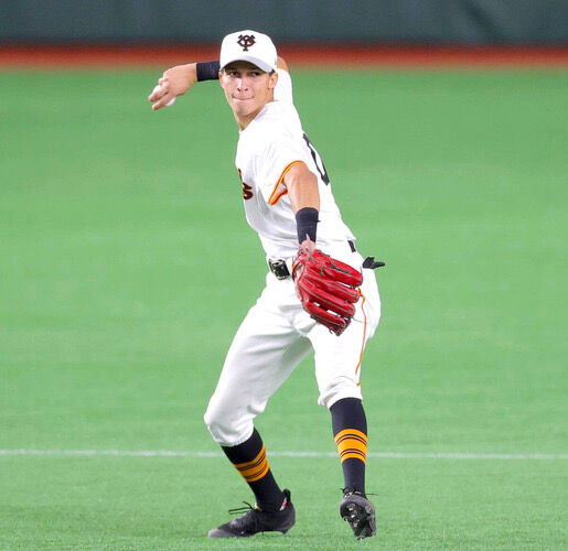 朗報 巨人デラクルーズ 17歳 坂本の後釜になれそう やきう速報ちゃんねる