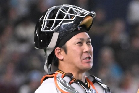 【悲報】巨人ファン、肩が弱くなってる『甲斐拓也(5年15億円契約の2年目)の長所って?』と思い始める