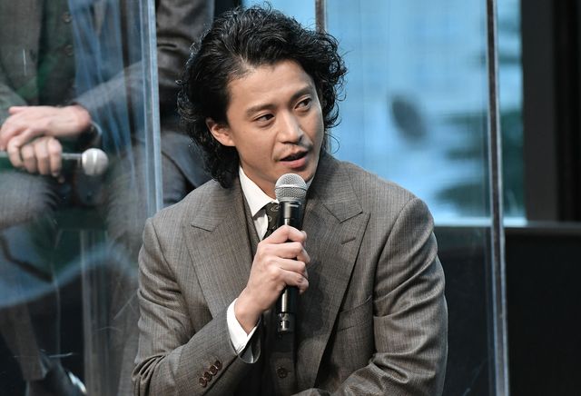 悲報 小栗旬 ガーシーによって全裸カラオケ手コキ写真を晒される スポーツあれこれｎｅｗｓ