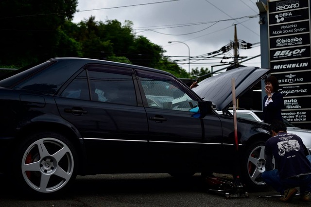 35328240_1980565575309884_9052859954007900160_o